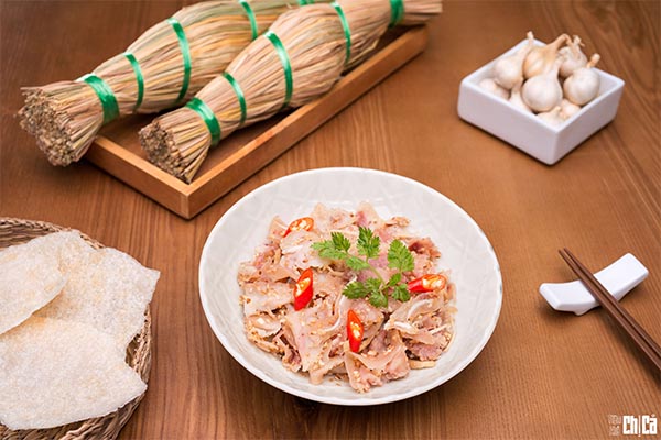cách ăn tré Bình Định
